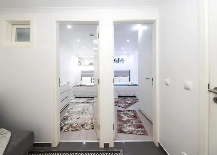Dina House