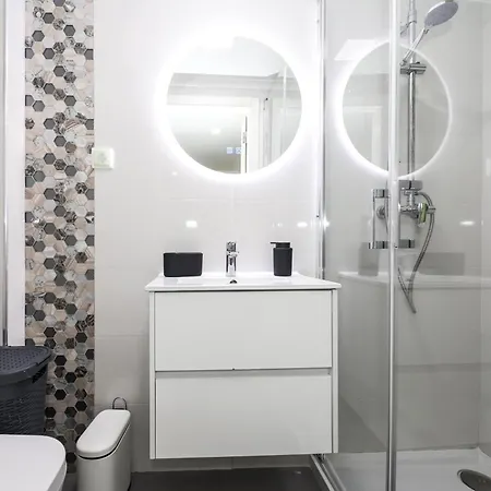 Apartament Dina House